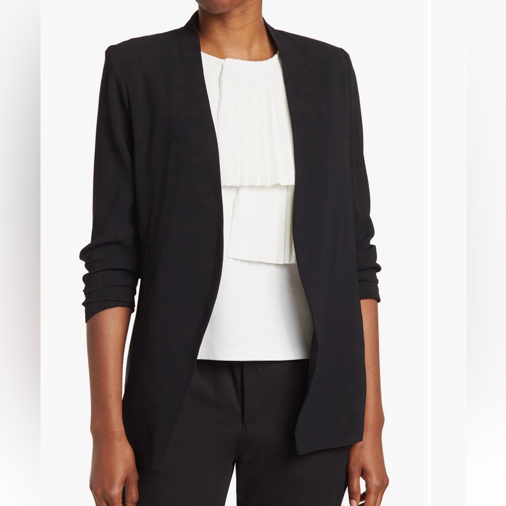 NEW T Tahiri Light Pink Blazer